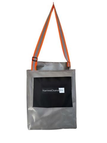 NaniwaOsakaShi  Balık Ve Malzeme Çantası