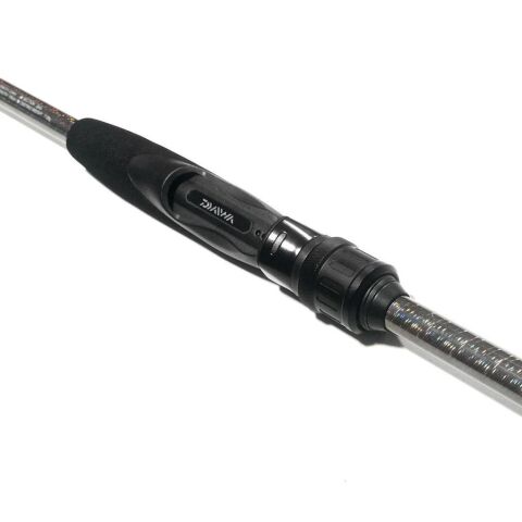 Daiwa Spitfire Seabass CF 240 Cm 14-56 Gr Spin Olta Kamışı